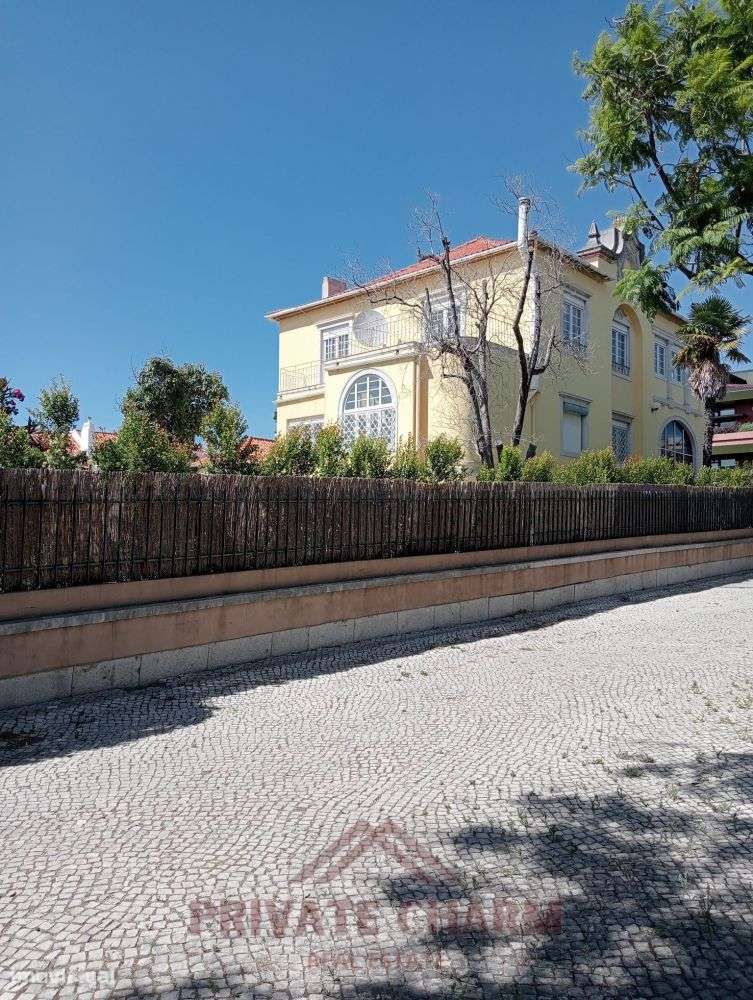 Moradia independente no Restelo, Belém-6