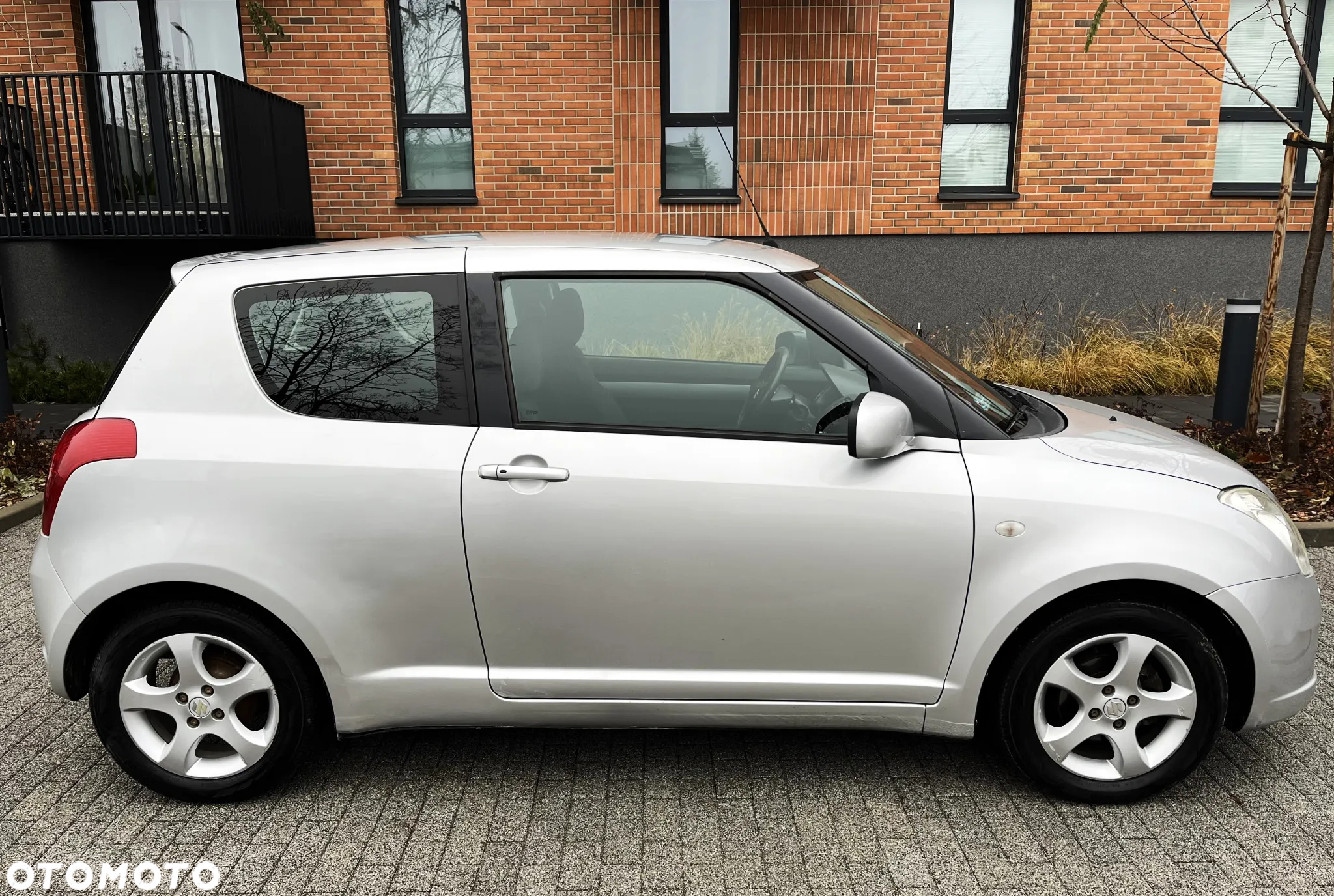 Suzuki Swift 1.3 A-M-T Comfort - 31