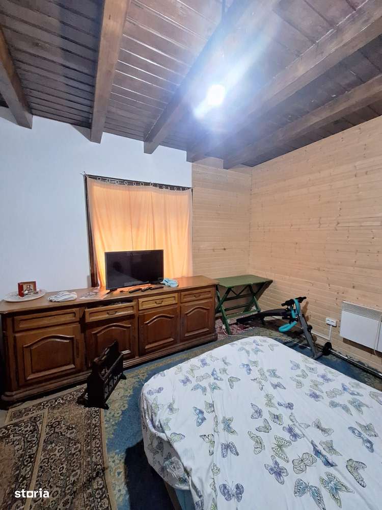 Casă 3 Camere Aprozi, 2420 mp Teren, Grădină Eco, Solar, Anexe-17