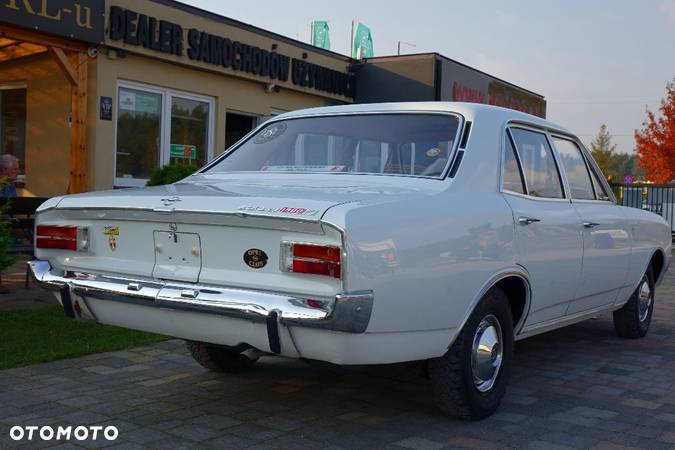 Opel Rekord - 6