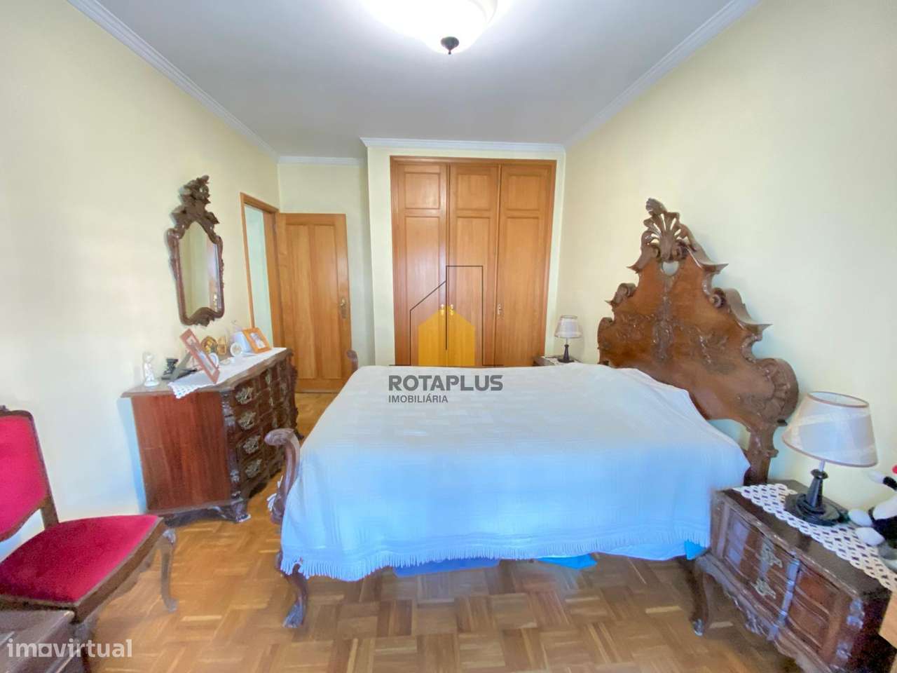 Apartamento T2 Urb. dos Altos-19