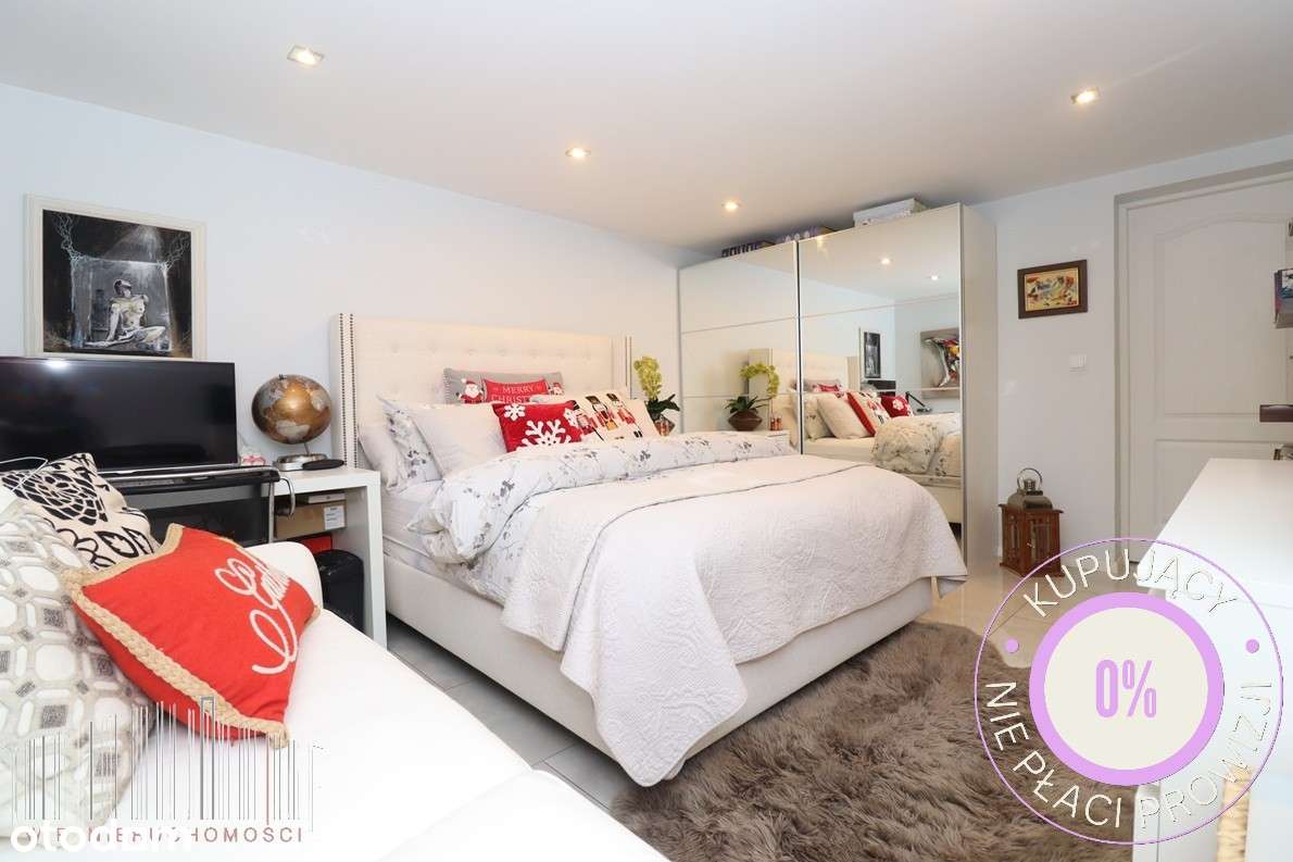 Energooszczędny dom z pompą ciepła i fotowoltaiką – 894 m² działki-15