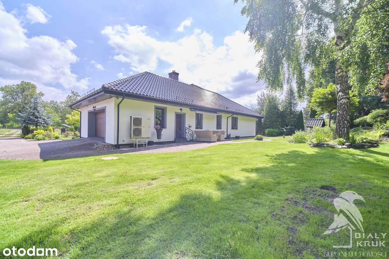 Piękny Dom pod Toruniem z prywatnym lasem – Okazja!-8