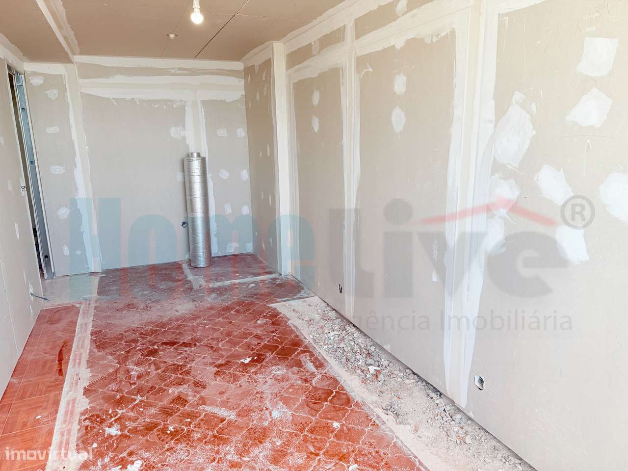 Apartamento T3 Totalmente Renovado | Vista de Rio | Forte da Casa-12