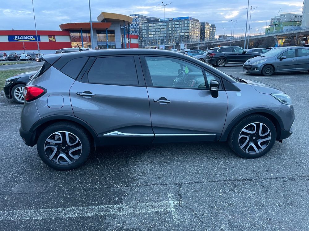 Renault Captur / QM3 TCe 120 EDC Helly Hansen 2015
