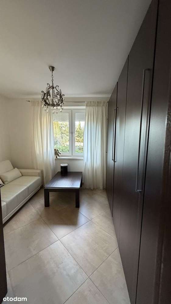 Dom i wielki garaż z mieszkaniem. Okazja!-5