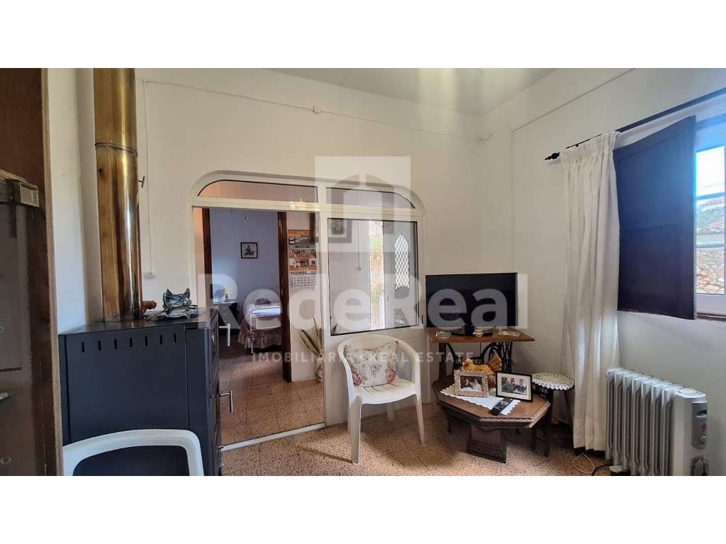 Moradia T2 tipica Algarvia com vista campo-6