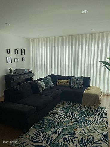 FANTÁSTICA MORADIA RECENTE EM ALGUEIRÃO – CONFORTO, ESPAÇO E QUALID-7
