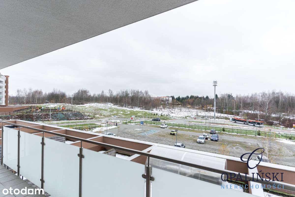 Dwustronne | 2 Balkony | M. Parkingowe | Komórka-10