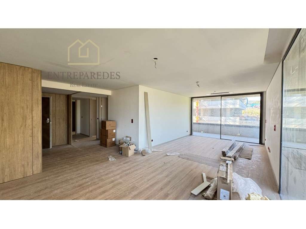 Apartamento T3 com varanda e garagem para comprar em Mafamude - Vil... - Grande imagem: 5/27