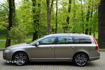 Volvo V70 2.4D Summum - 2