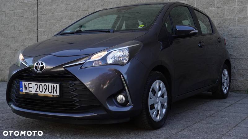 Toyota Yaris 1.0 Premium - 36