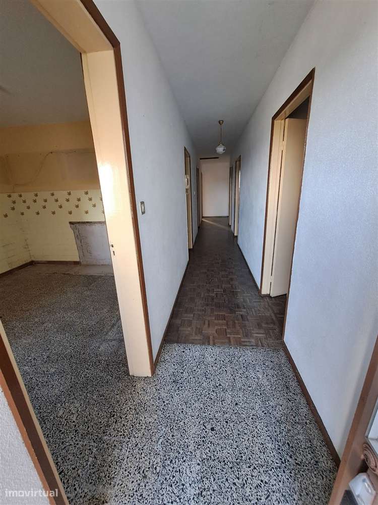 Moradia na zona histórica em Miranda do Douro-24