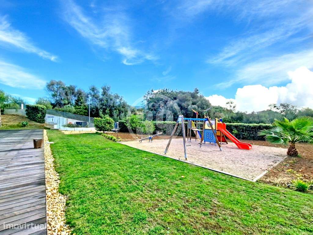 Fantástico apartamento com 3 quartos e inserido num bonito condomín...-31