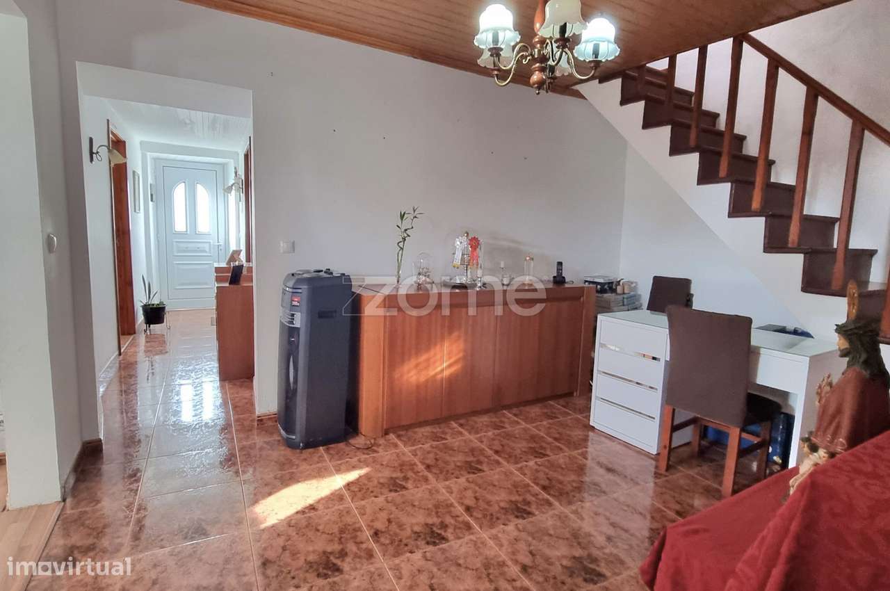 Moradia T3 com Terraço Vista Serra e Mar – Cabouco, Lagoa-15