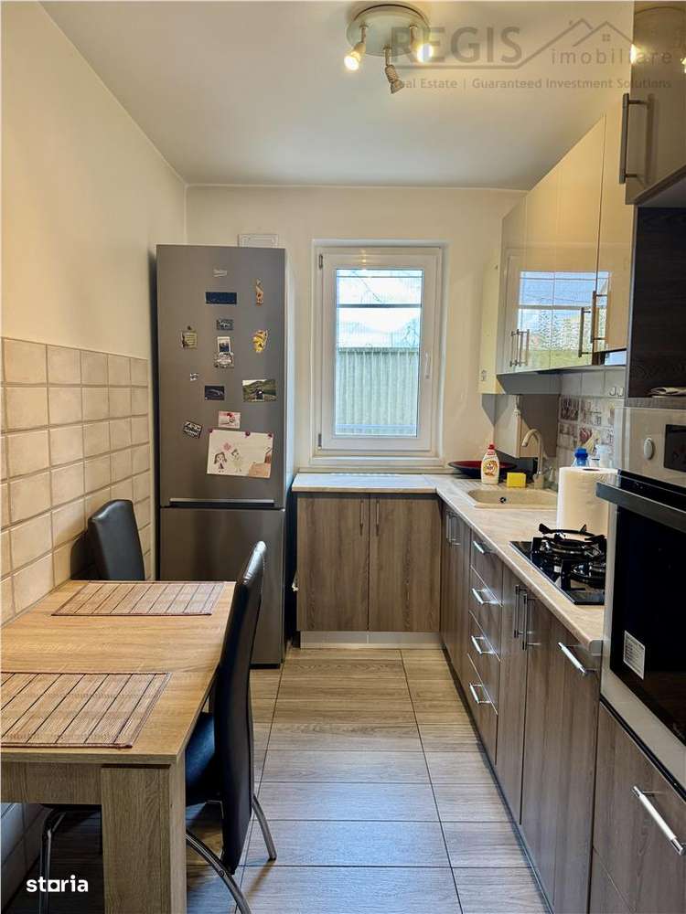 Apartament 3 camere decomandat in Astra - Imagine principală: 1/7