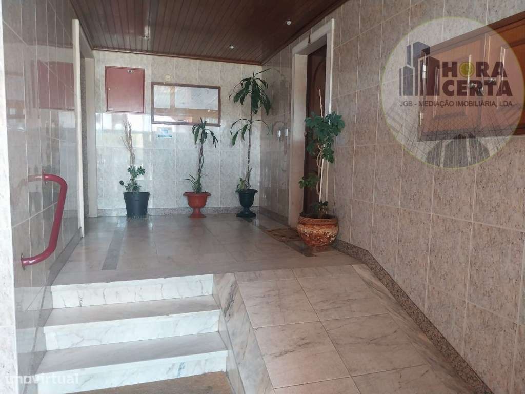 Apartamento T2 c/parqueamento em Algueirão- Mem Martins!-19