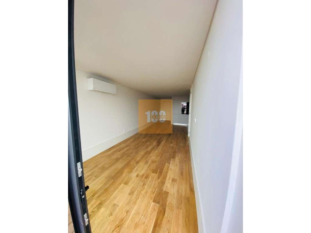 T2 duplex terraço - Mártires da Liberdade - Grande imagem: 4/27