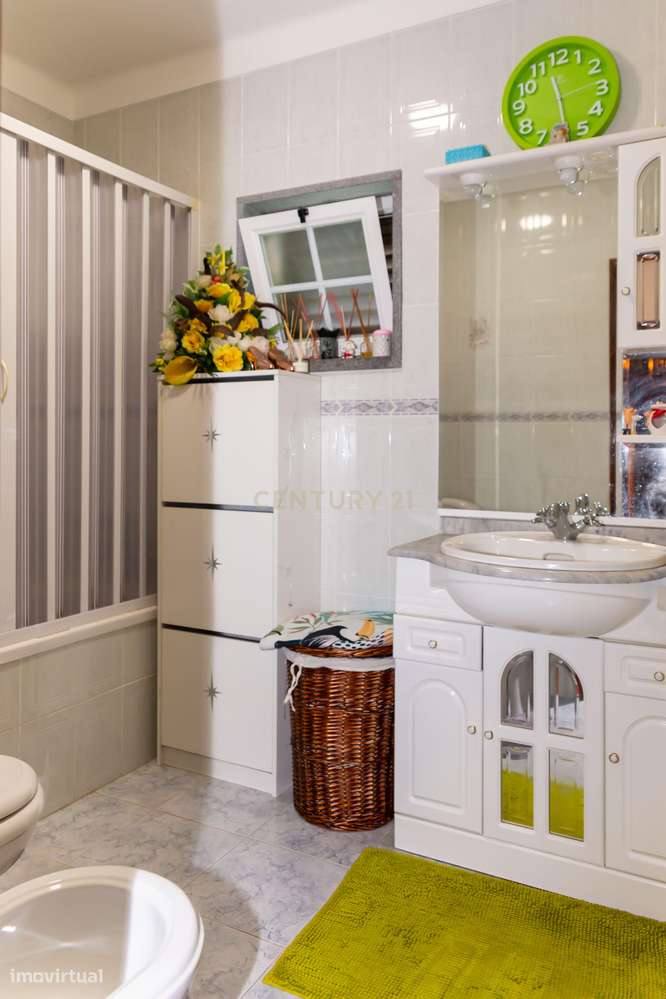 Charmosa Moradia T4 em Estremoz-18