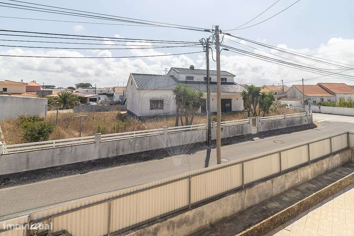 Moradia T4 com 570 m² de Terreno em São João das Lampas-38