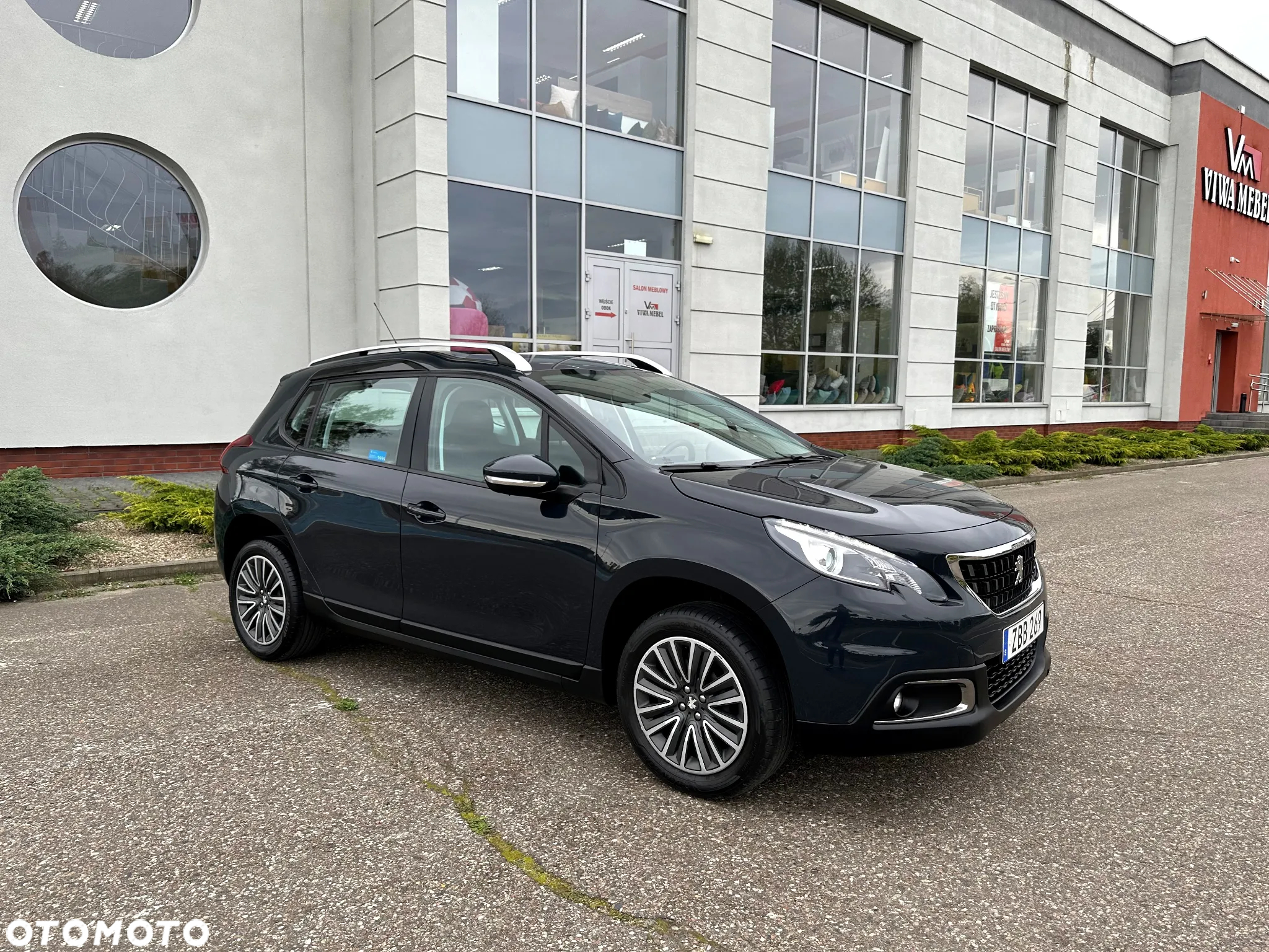 Peugeot 2008 1.2 Pure Tech Style EU6 - 16