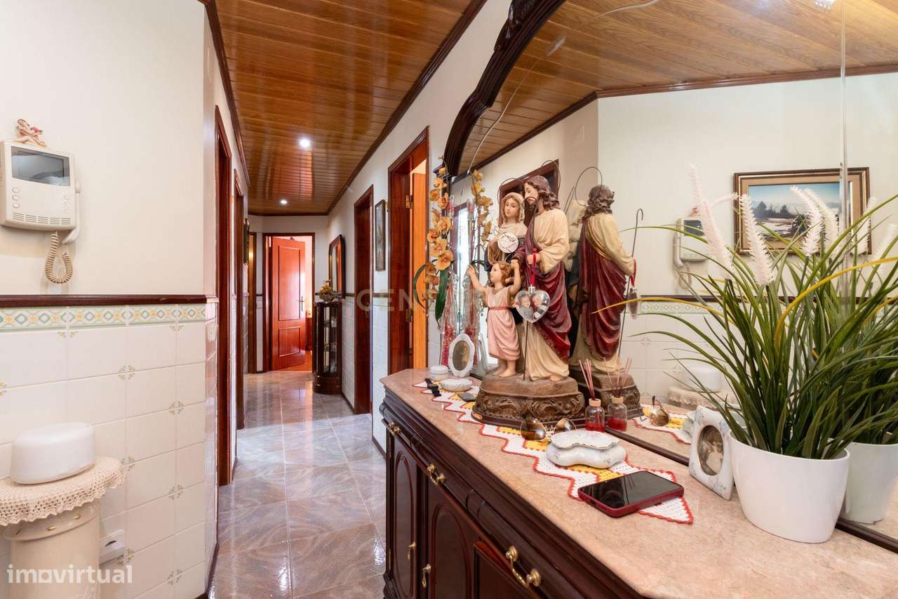 Apartamento T3 com arrecadação na Torre da Marinha – excelente localiz - Grande imagem: 5/29