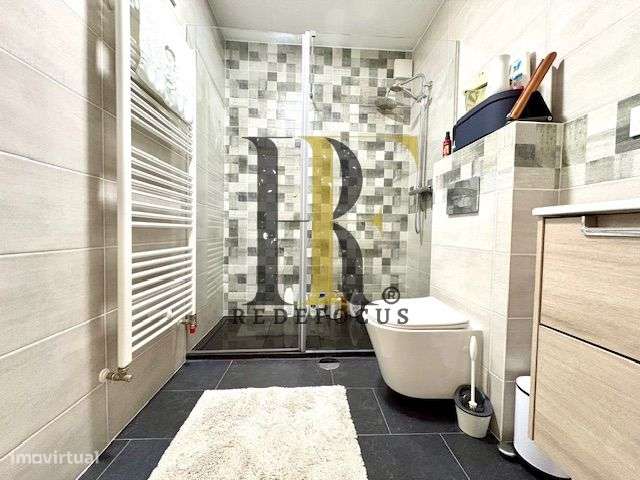 Apartamento T3 Renovado em Mozelos-15