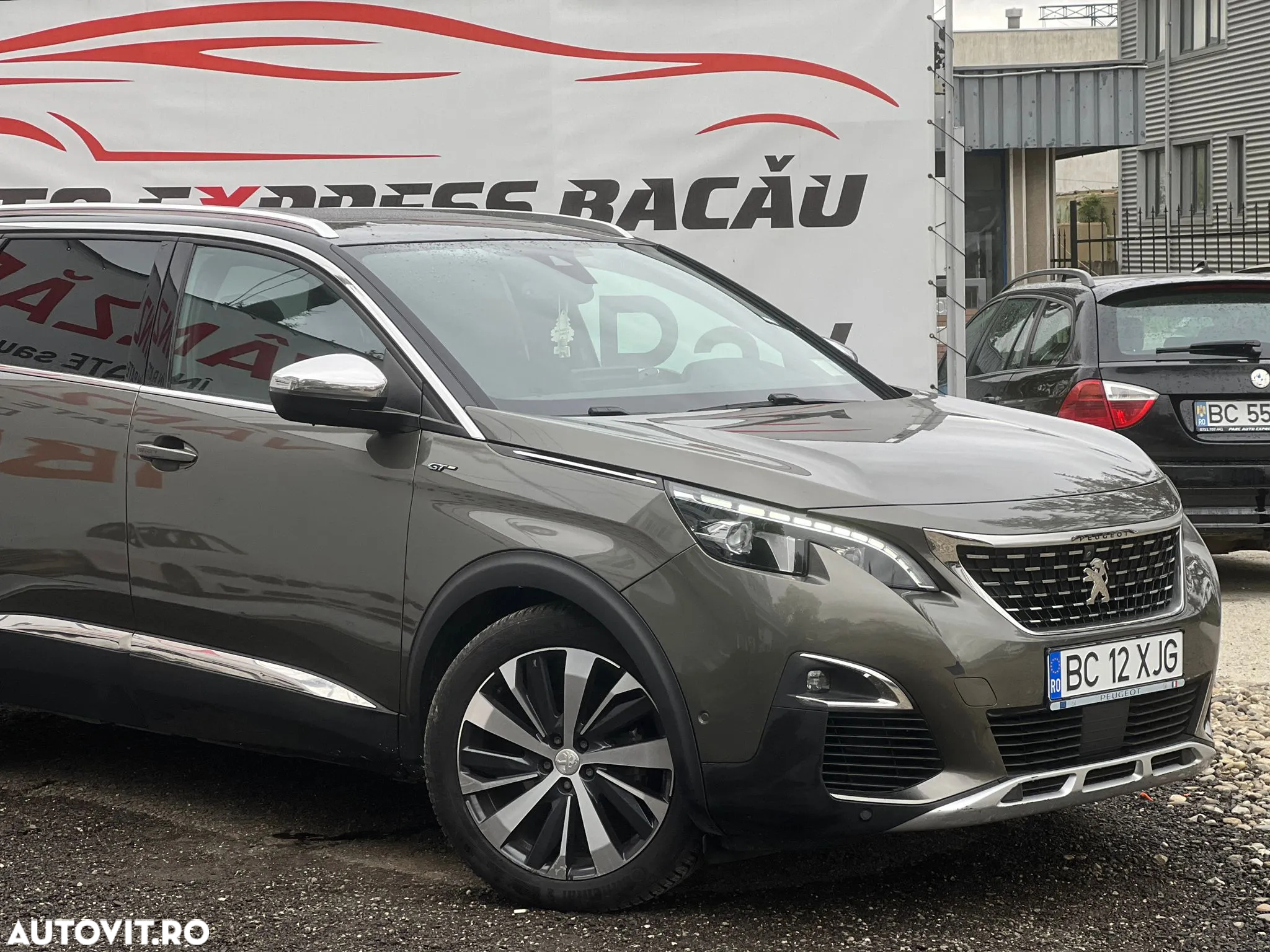 Peugeot 5008 2.0 BlueHDI EAT8 S&S GT - 17