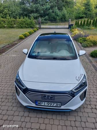 Hyundai IONIQ hybrid Platinum - 2