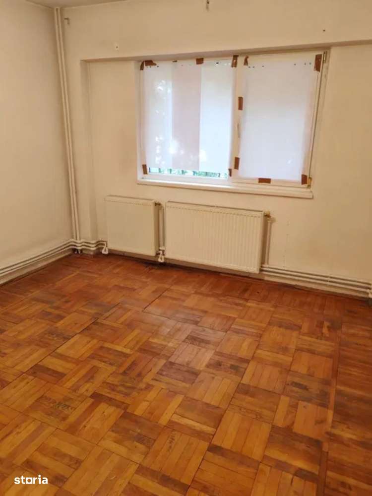 Apartament cu 2 camere in Centru - Imagine principală: 3/8