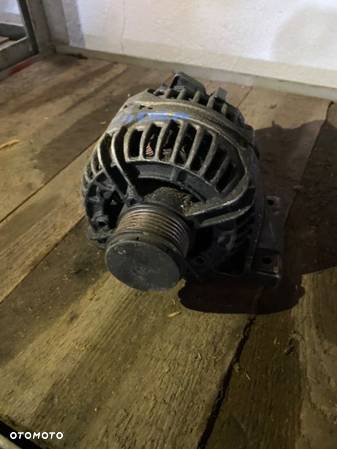 ALTERNATOR VOLVO V70 II 2,4 BENZYNA 170 KM - 2