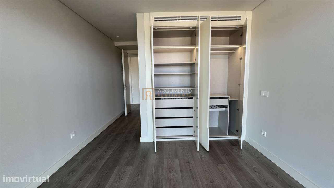 Apartamento T2 Venda em Madalena,Vila Nova de Gaia-14