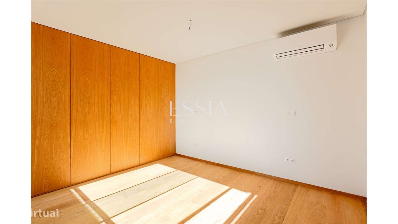 T3 Varandas Vista Rio Box Privativa Garagem Campanhã-14
