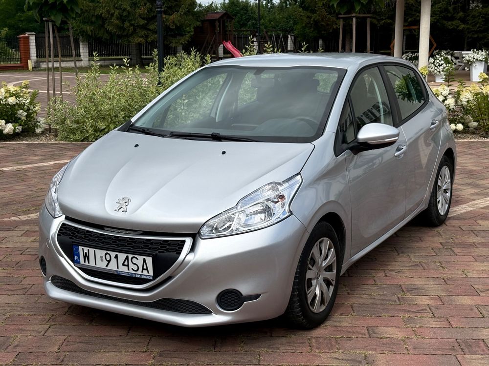 Peugeot 208 I (2012-2019) 1.2 PureTech Active 2014