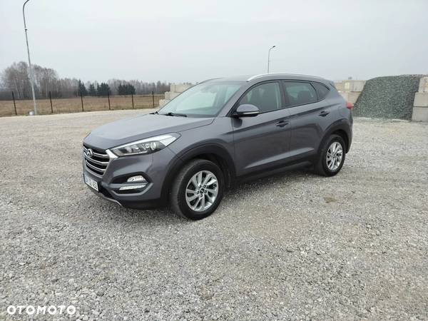 Hyundai Tucson 2.0 CRDi 2WD Trend - 1