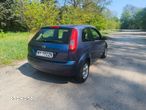 Ford Fiesta 1.3 Ambiente - 19