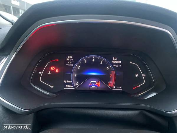 Renault Captur - 18