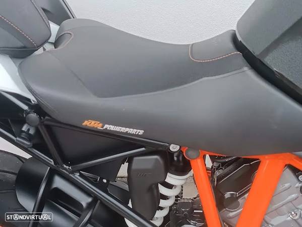 KTM SuperDuke gt - 24