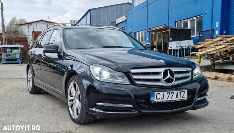 Mercedes-Benz C 220 (BlueTEC) d T 7G-TRONIC Avantgarde - 3