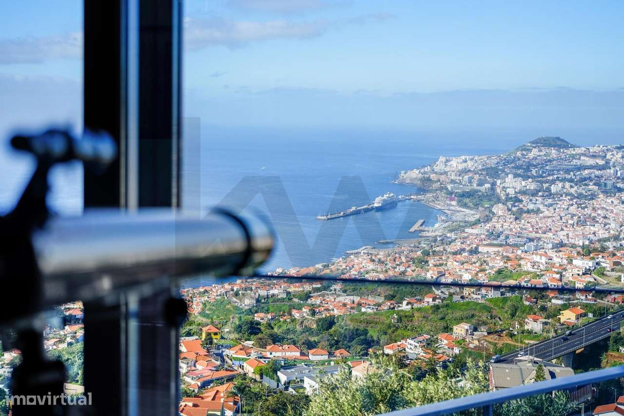 Moradia T4 com piscina e vista oceano, São Gonçalo, Funchal-17