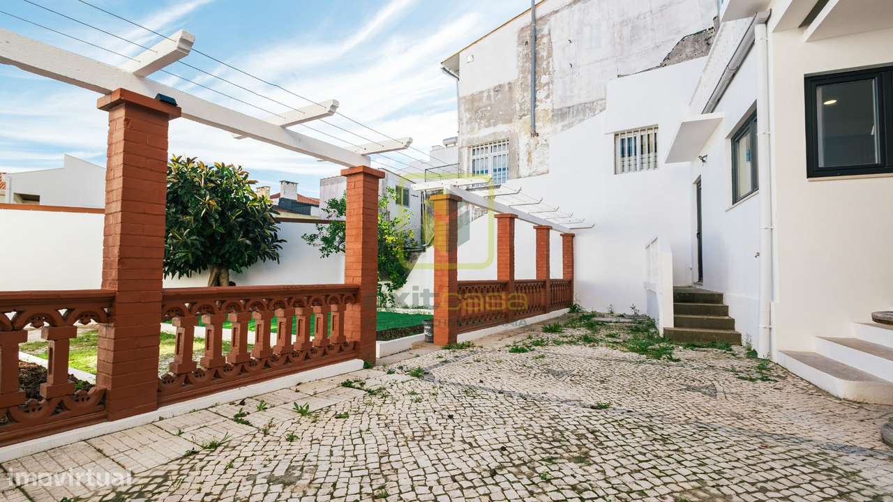 Moradia T4 com vista de mar-30