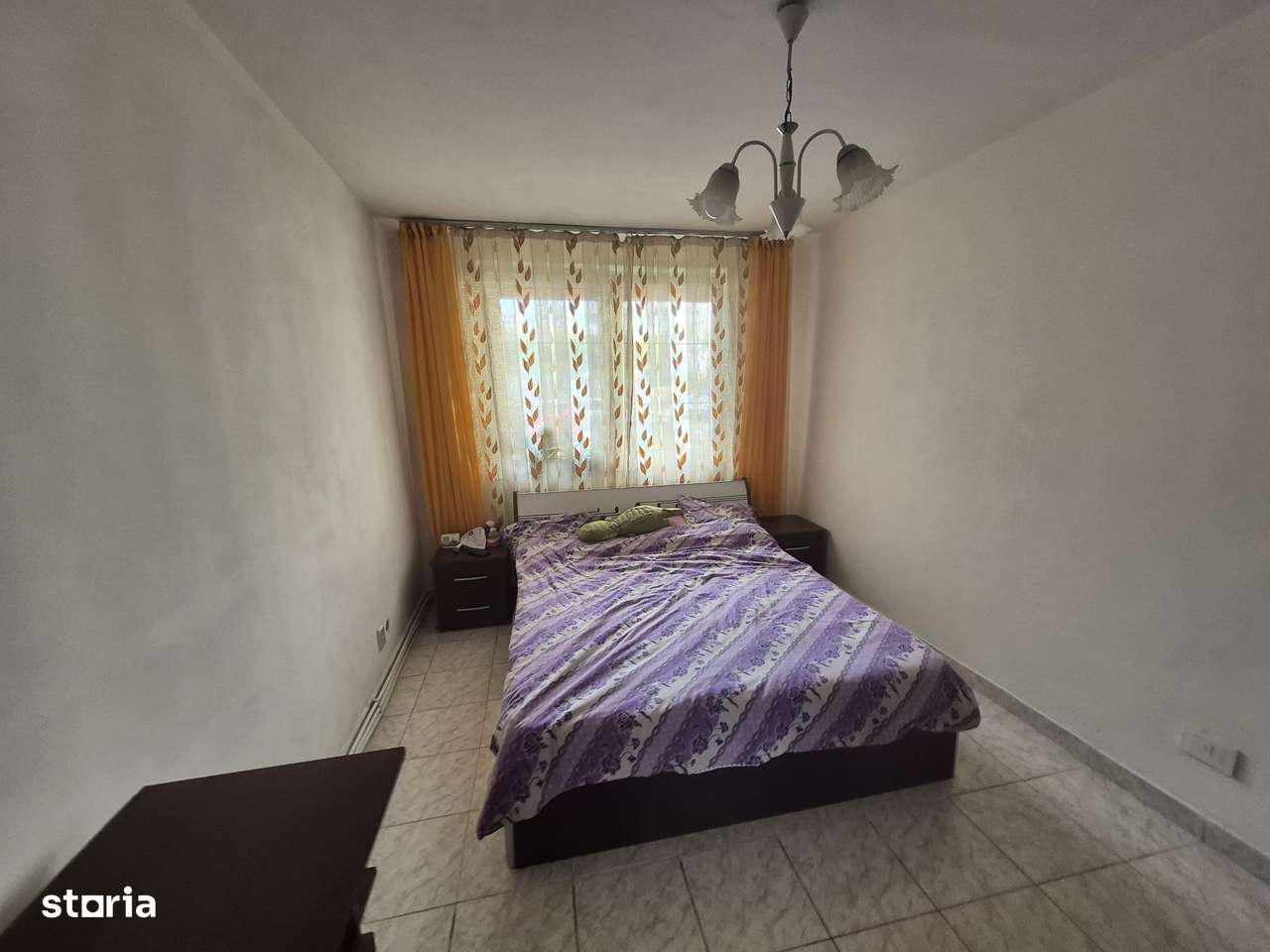 De Vânzare – Apartament cu 3 camere, zona Precista, Piatra Neamț - Imagine principală: 3/11