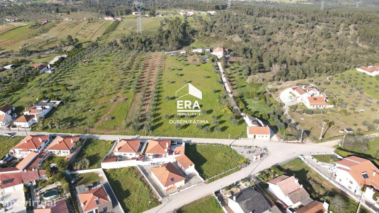 Lote localizado perto de Torres Novas - Grande imagem: 2/21