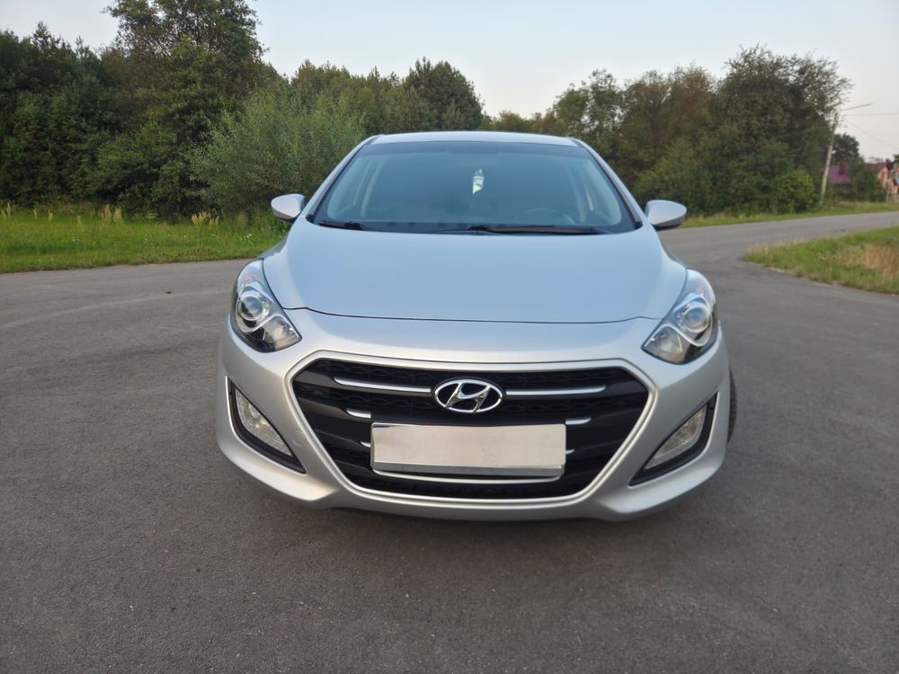 Hyundai i30 II (2012-2017) 1.4 Family+ 2017