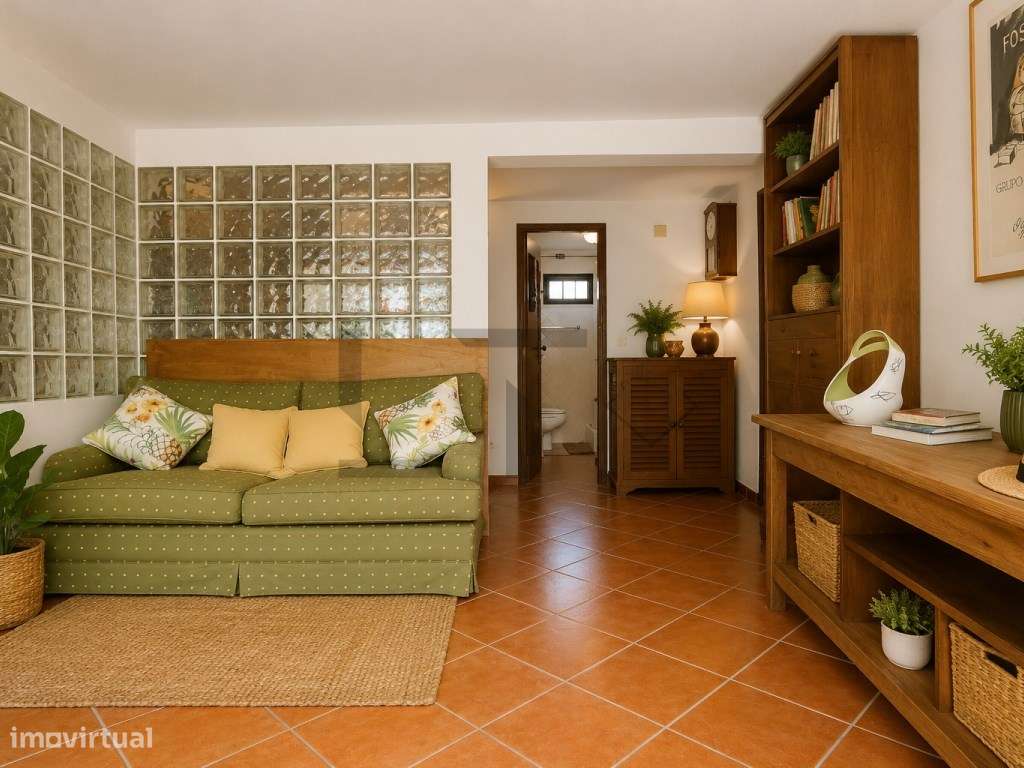 Moradia de Sonho T4+1 para Venda com Total Vista Mar, junto à Praia...-42