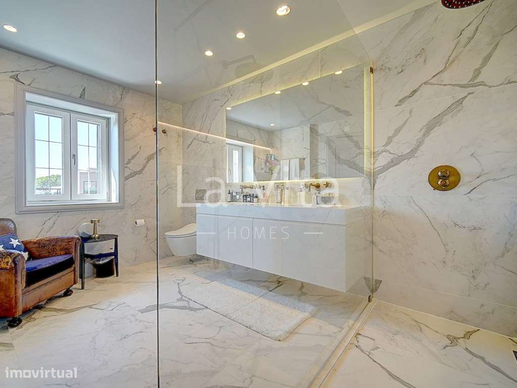 Apartamento T4 Duplex, em condomínio exclusivo no centro do Estoril.-30