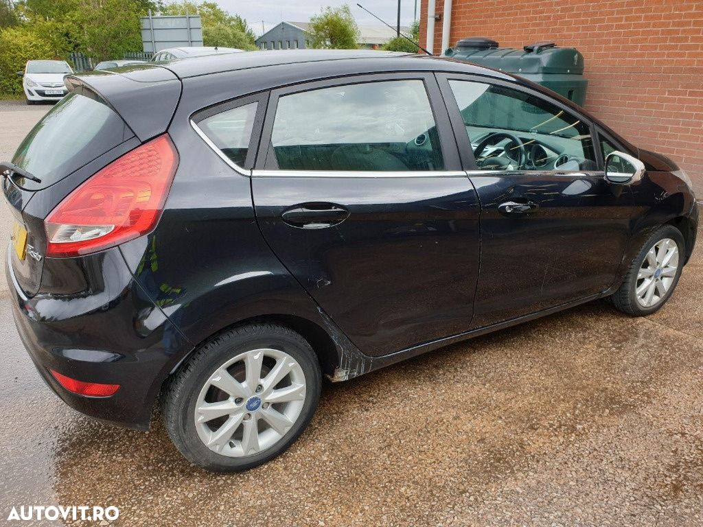 Trager Ford Fiesta 6 2010 Hatchback 1.6L TDCi av2q 95 - 7