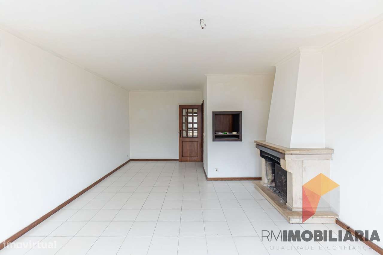 Apartamento T3 no centro de Matosinhos-7