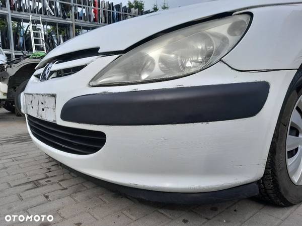 ZDERZAK PRZEDNI PEUGEOT 307 KOLOR; EWP - 3