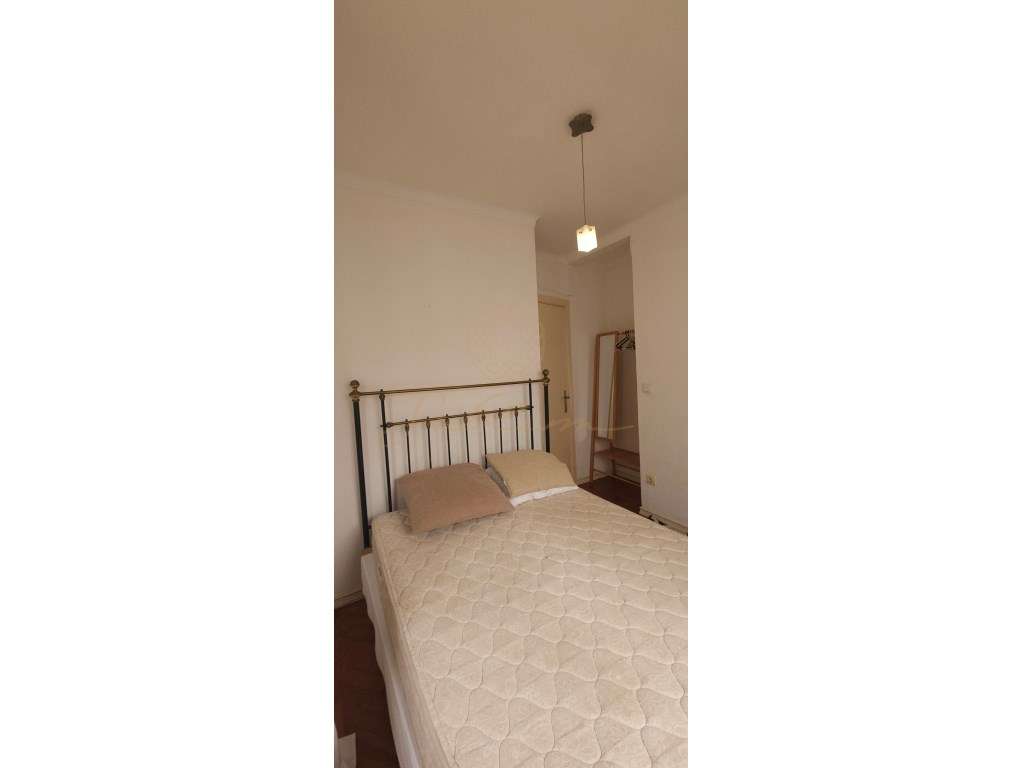 'Exclusivo' Prédio T3, Triplex em 2ª linha de Praia.-15